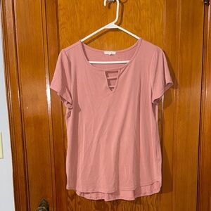 2/$10 Maurices Dusty Pink Short Sleeve Teesz large